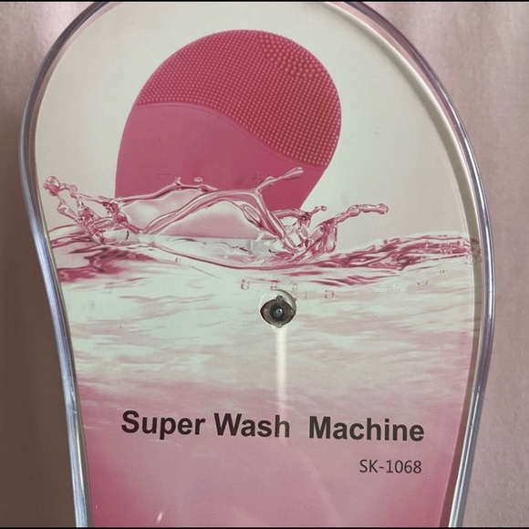 PINK MAKEUP SET BUNDLE AND TRAVEL SET - Picture 3 of 7